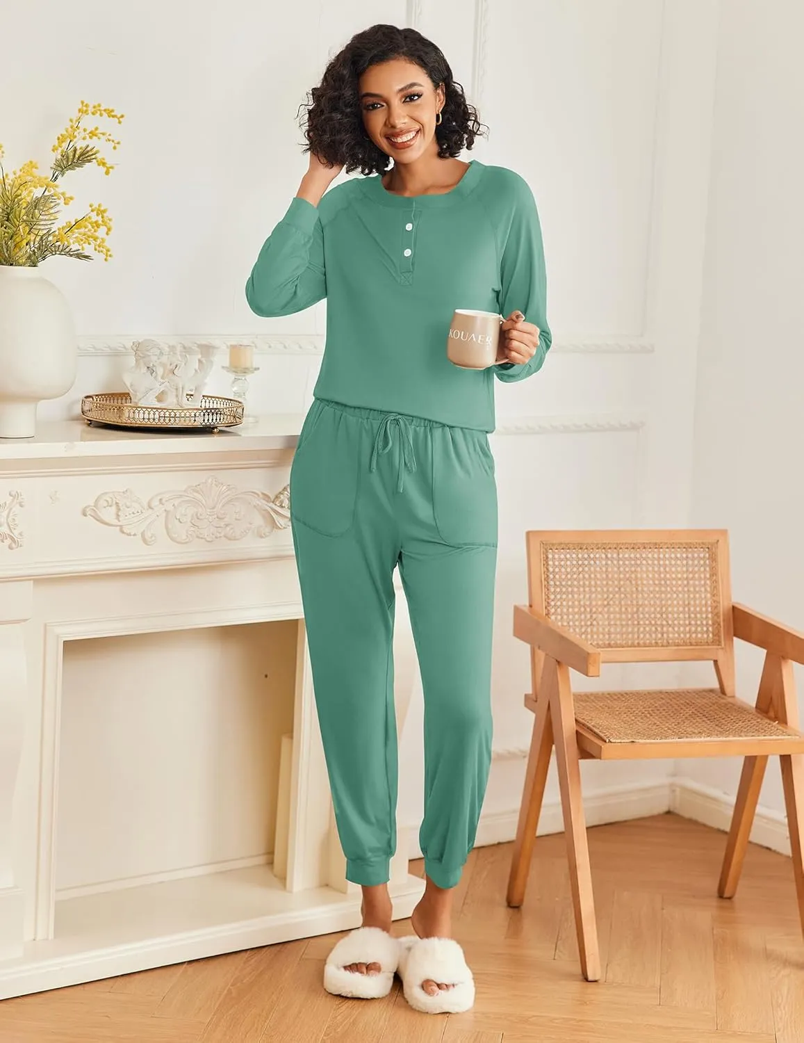 Ekouaer Womens Pajamas Long Sleeve Jogger Sets Comfy Pjs Soft Loungewear 2 Piece Lounge Sets with Pockets S-XXL