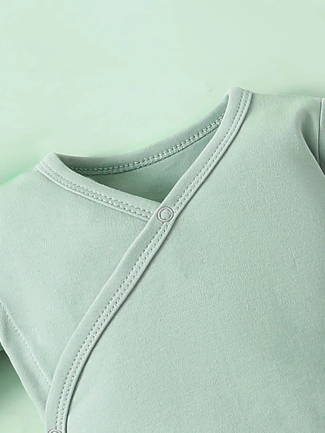 MVUOCR Newborn Knotted Baby Gowns, Soft Cotton Baby Sleeper Gowns, Newborn Sleepers Gown for Girls and Boys, Nightgowns Infant Coming Home from Hospital Outfit with Hat Set Green