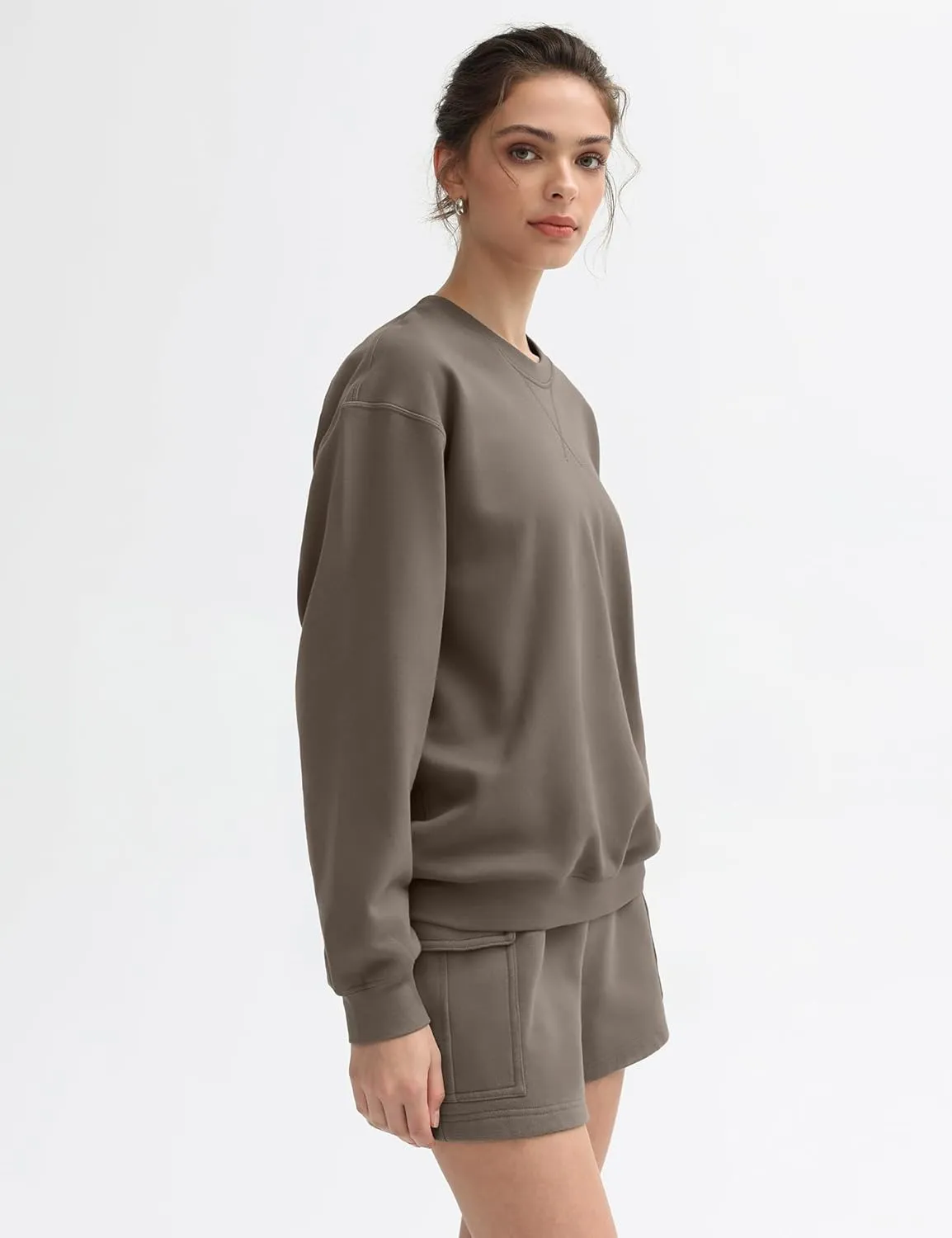 PUMIEY Women's Oversized Sweatshirt Crewneck Long Sleeve Loose Pullover Tops Fall Fashion Airy Collection