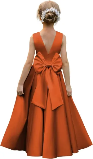 Satin Flower Girl Dresses for Wedding Floor Length Backless Princess Pageant Dress with Bow Pearls Proms Ball Gowns