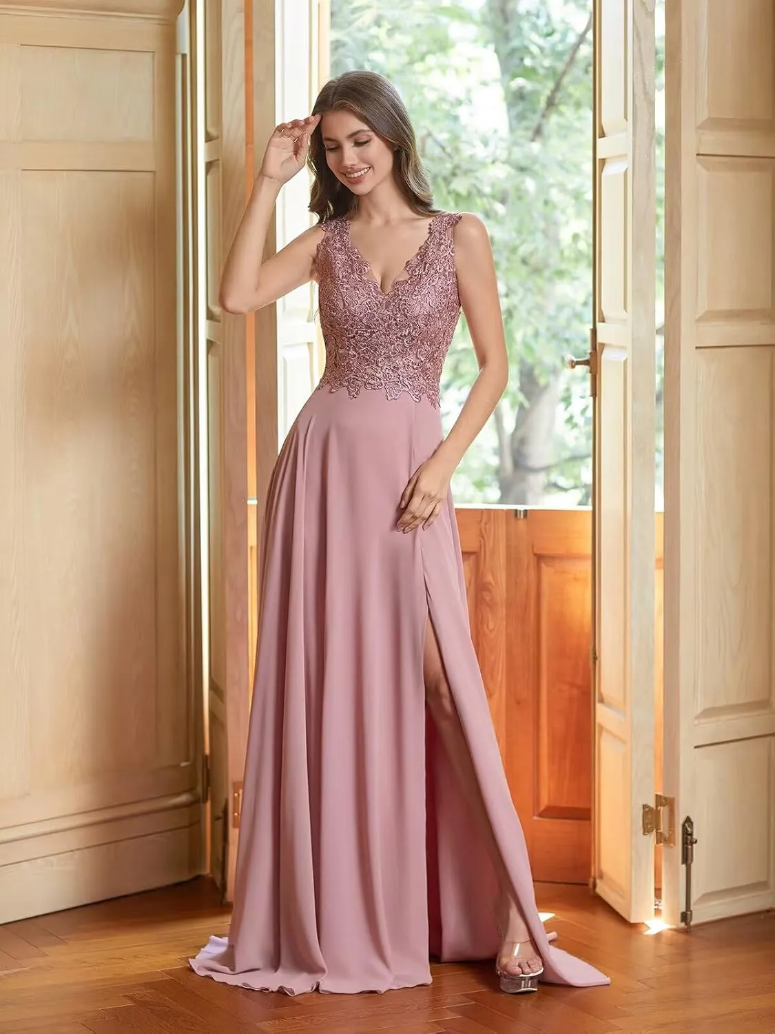 Women's Bridesmaid Dresses Long Chiffon Slit Semi Formal Dresses V-Neck Backless A-Line Evening Gowns for Wedding
